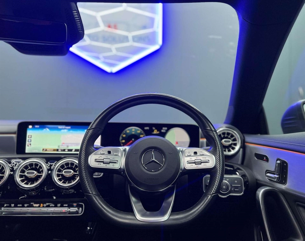 Mercedes-Benz CLA Class Amg Line Premium  #6