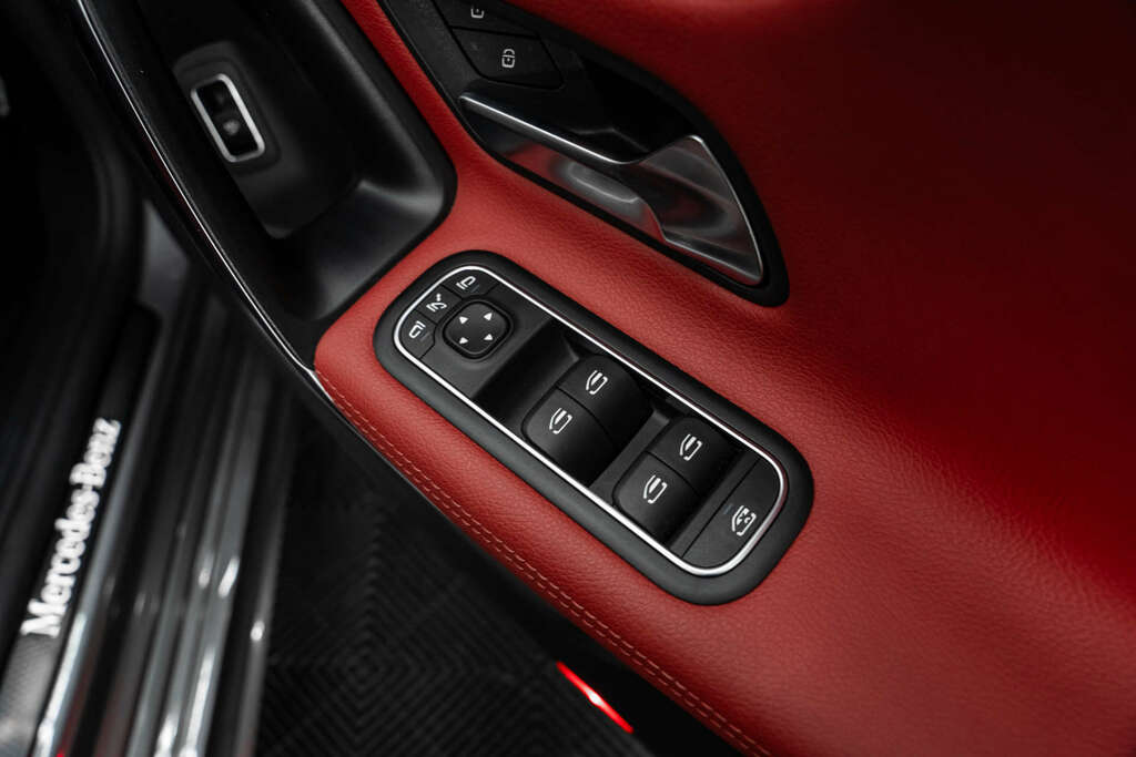 Mercedes-Benz CLA Class Amg Line Premium #6