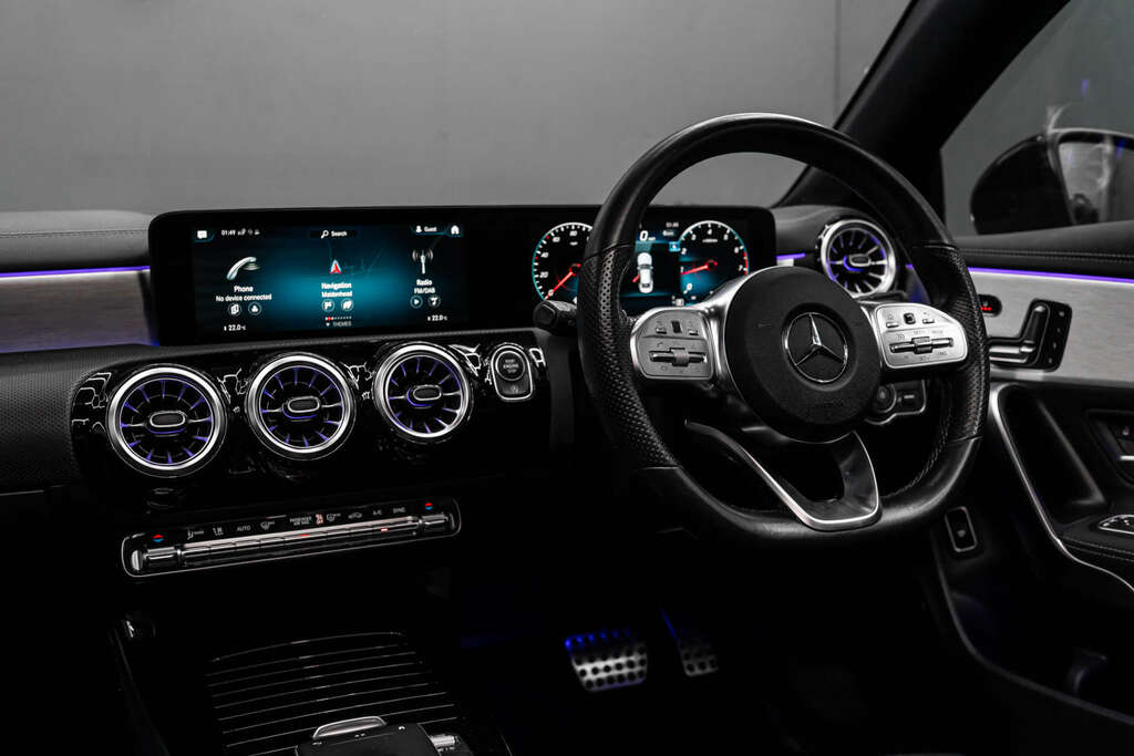 Mercedes-Benz CLA Class Amg Line Premium Plus Night Edition D #2