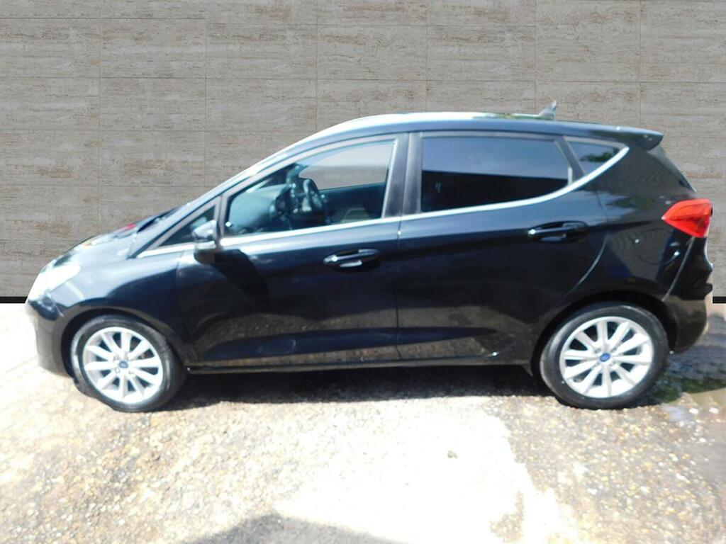 Ford Fiesta 1.0T Ecoboost Titanium Euro 6 S S... Black #4