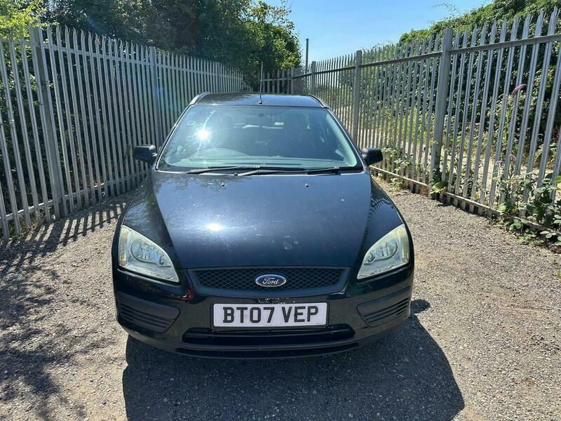 Ford Focus 1.8 Tdci LX Black #2