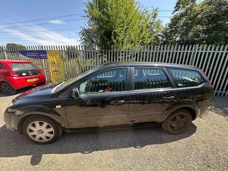 Ford Focus 1.8 Tdci LX Black #4