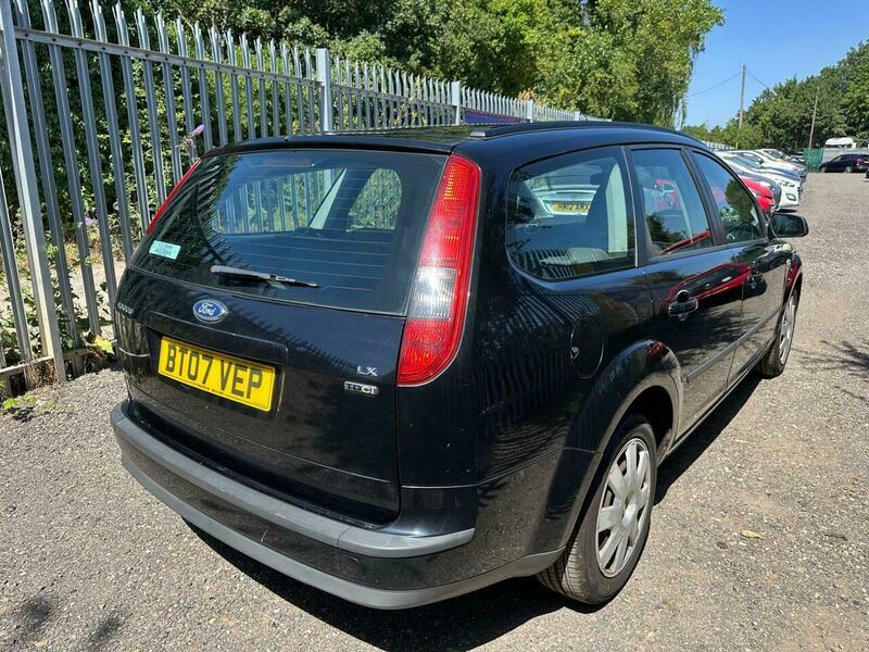 Ford Focus 1.8 Tdci LX Black #6