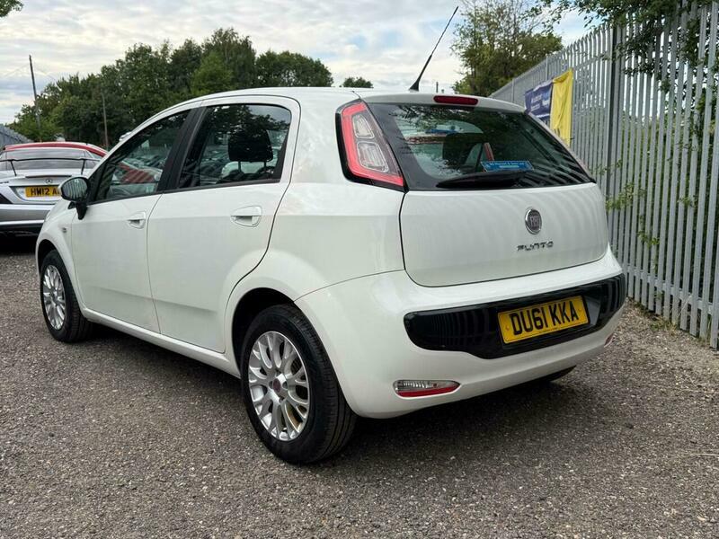 Fiat Punto 1.2 My Life Euro White #3