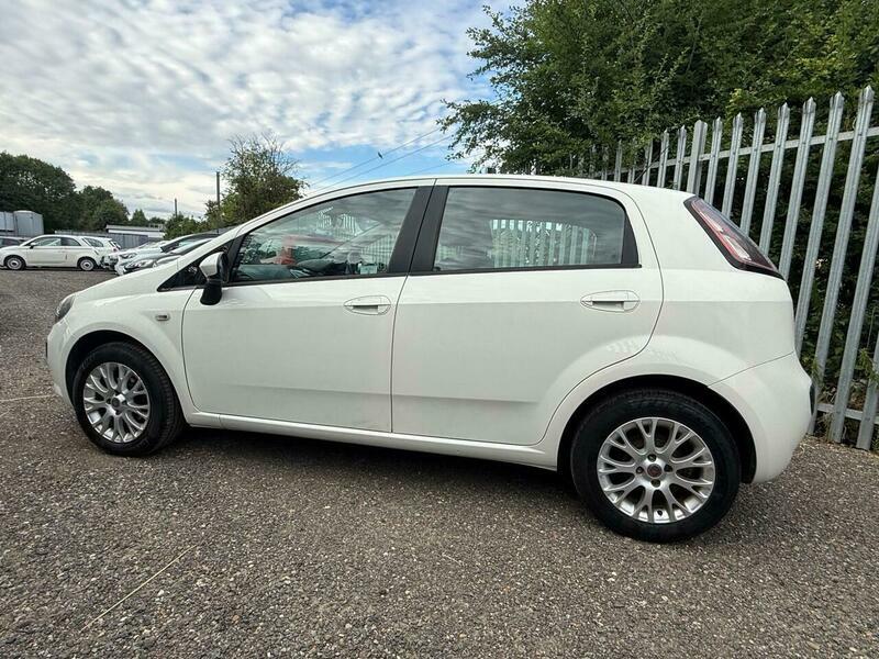 Fiat Punto 1.2 My Life Euro White #4