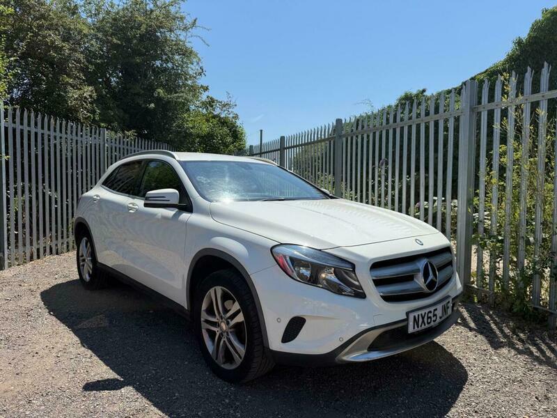 Mercedes-Benz C Class 2.1 Gla200 Cdi Sport White #2
