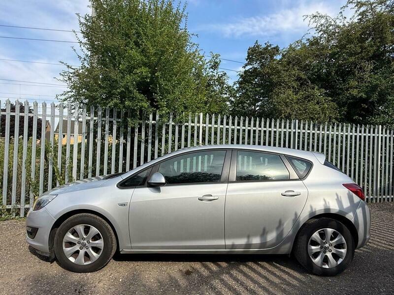 Vauxhall Astra 1.6I Design Euro 6 Silver #6