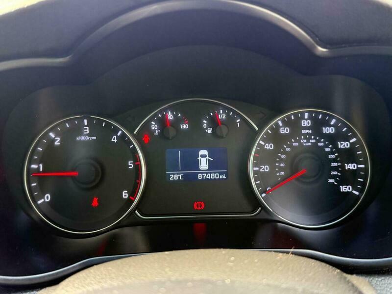 Kia Carens 2 Silver #34