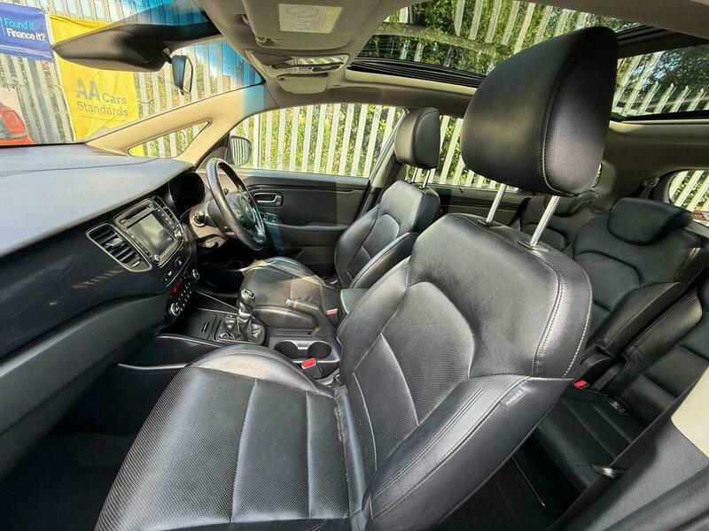 Kia Carens 2 Silver #48