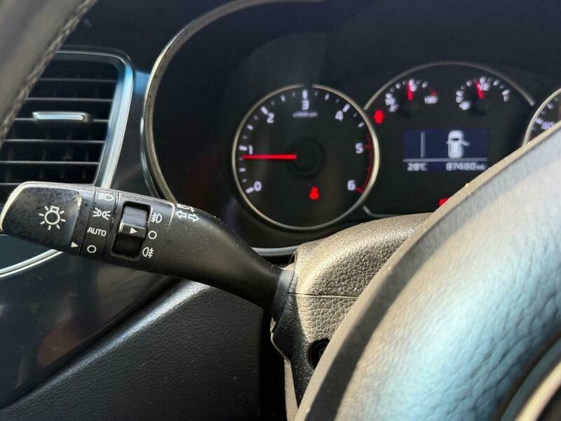 Kia Carens 2 Silver #29