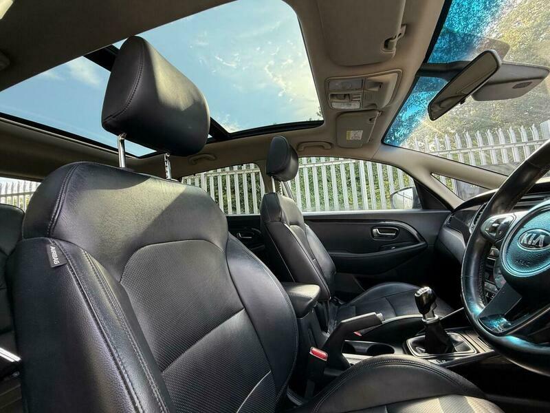 Kia Carens 2 Silver #23