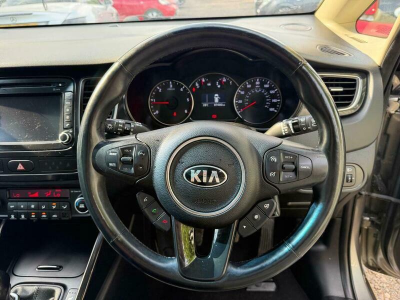 Kia Carens 2 Silver #27