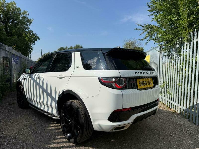 Land Rover Discovery Sport 2.0 Td4 Hse Dynamic SW68UAC White #4