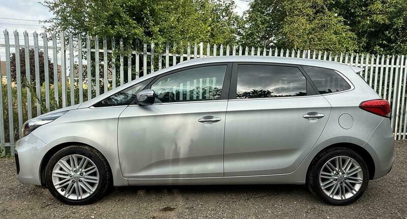 Kia Carens Mpv Silver #12