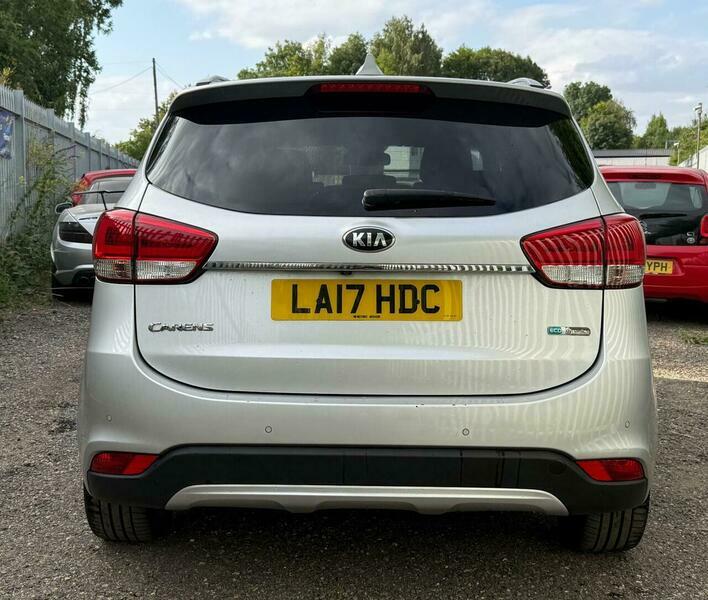 Kia Carens Mpv Silver #16