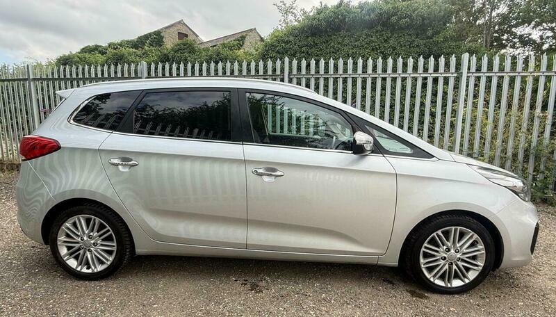 Kia Carens Mpv Silver #18