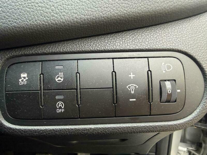 Kia Carens Mpv Silver #33