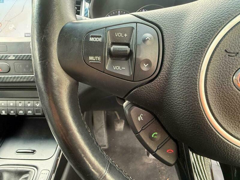 Kia Carens Mpv Silver #34