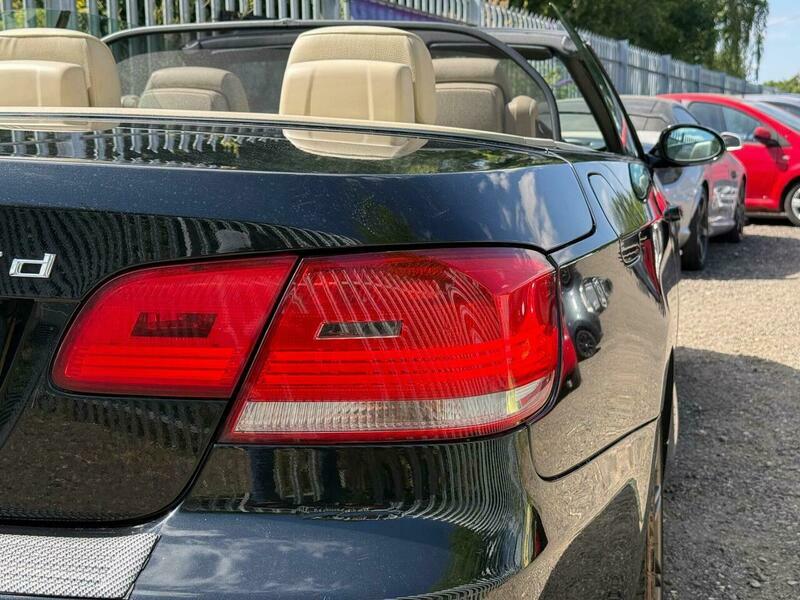 BMW 3 Series 2.0 320D Black #56