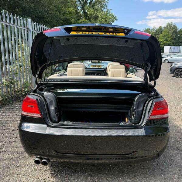 BMW 3 Series 2.0 320D Black #53