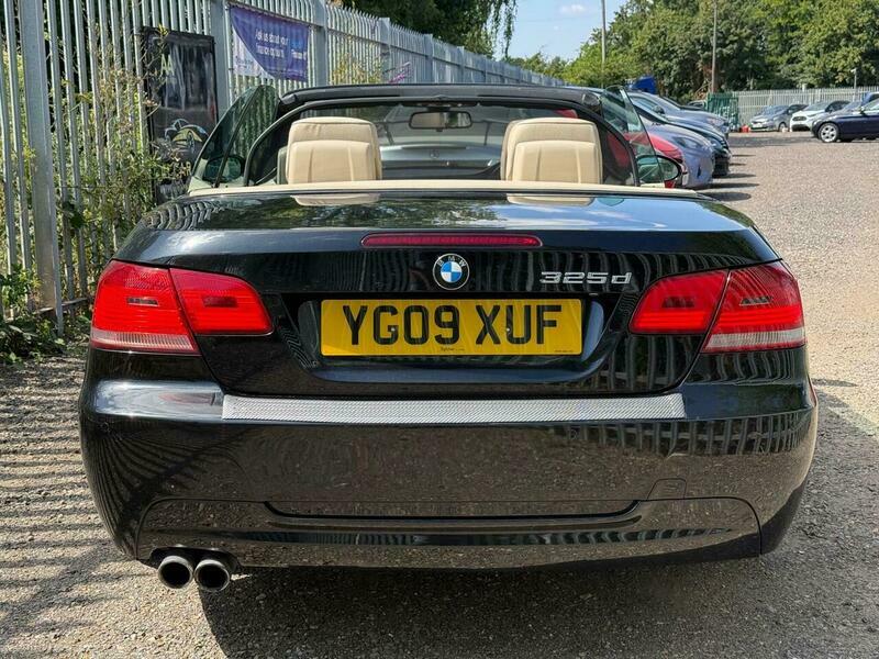 BMW 3 Series 2.0 320D Black #26