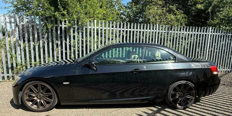 BMW 3 Series 2.0 320D Black #21
