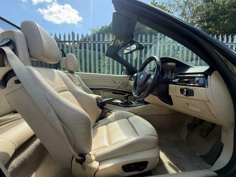BMW 3 Series 2.0 320D Black #35