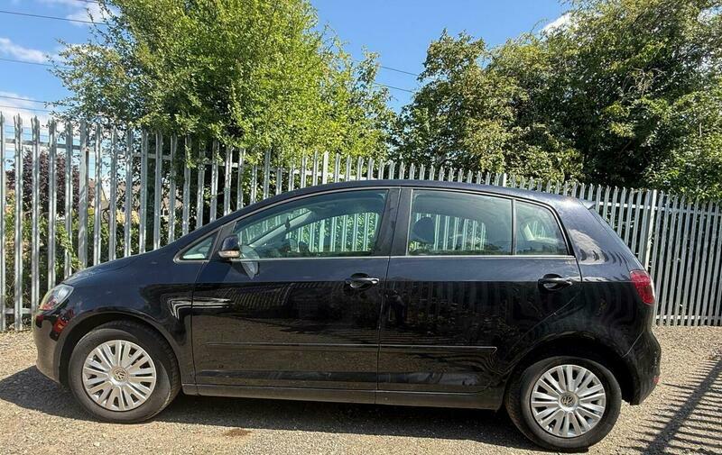 Volkswagen Golf Plus 1.6 Tdi 105 Bluemotion Tech Se  #9