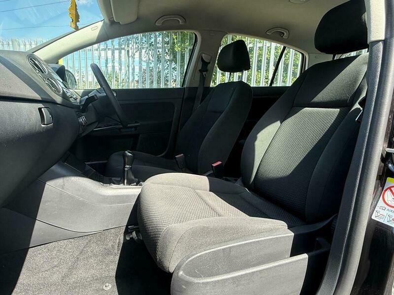Volkswagen Golf Plus 1.6 Tdi 105 Bluemotion Tech Se  #37
