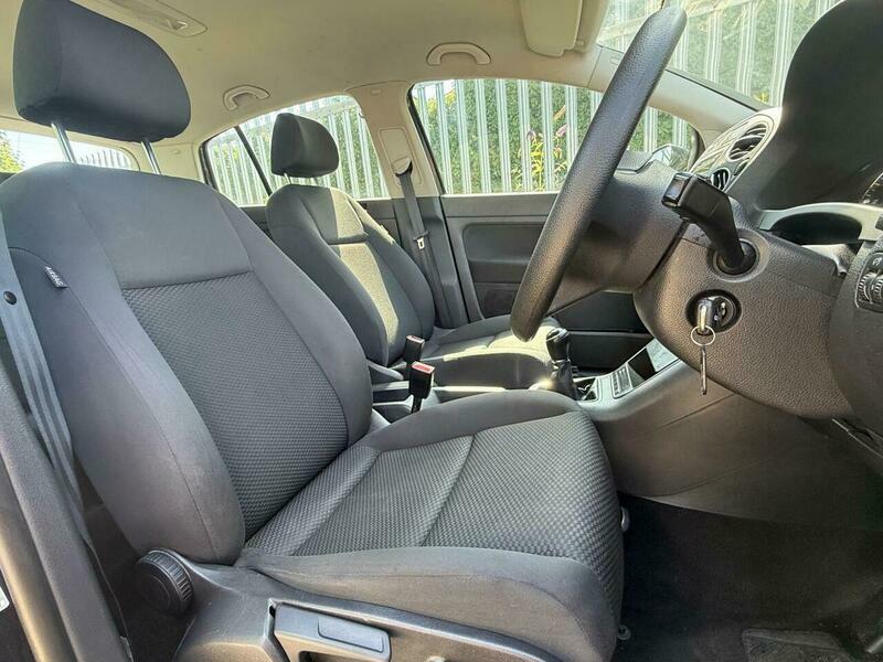 Volkswagen Golf Plus 1.6 Tdi 105 Bluemotion Tech Se  #40