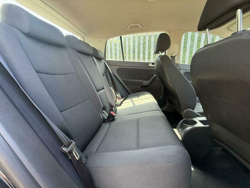 Volkswagen Golf Plus 1.6 Tdi 105 Bluemotion Tech Se  #27