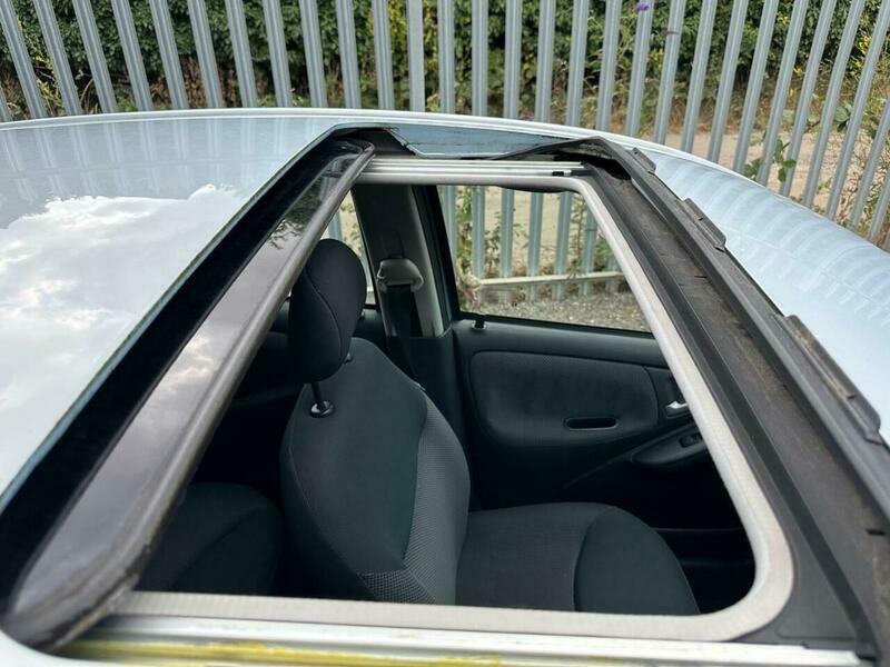 Toyota Yaris Hatchback Black #32