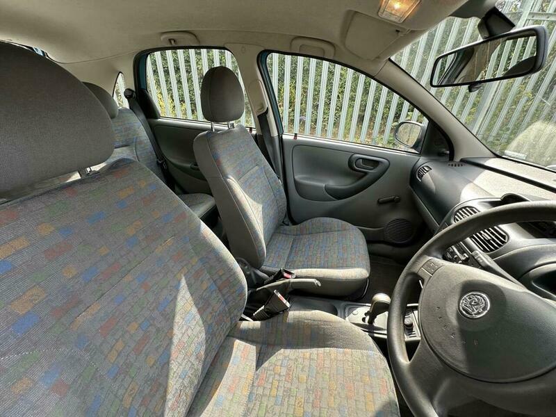 Vauxhall Corsa I Comfort Green #9