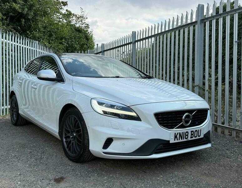 Volvo V40 2.0 D4 R-design Pro White #5