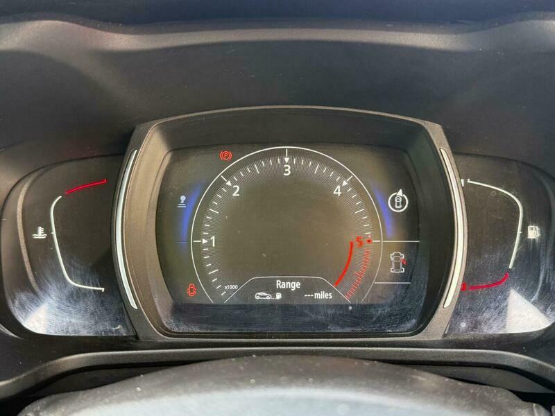 Renault Kadjar 1.5 Dci Signature Nav Edc Red #45