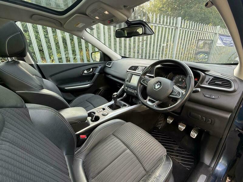 Renault Kadjar 1.5 Dci Signature Nav Edc Red #52