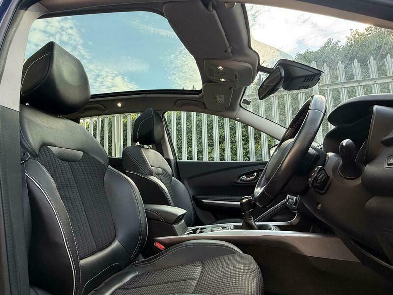 Renault Kadjar 1.5 Dci Signature Nav Edc Red #47