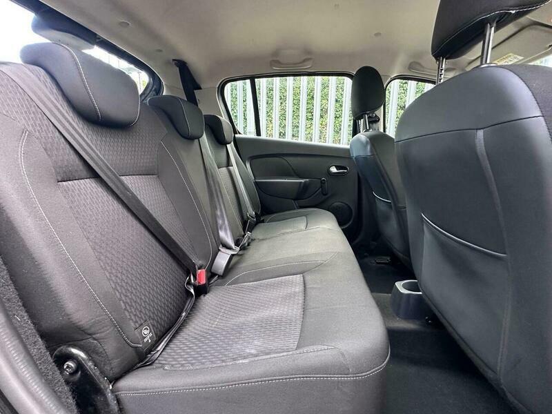 Dacia Sandero 1.5 Dci Laureate Blue #27