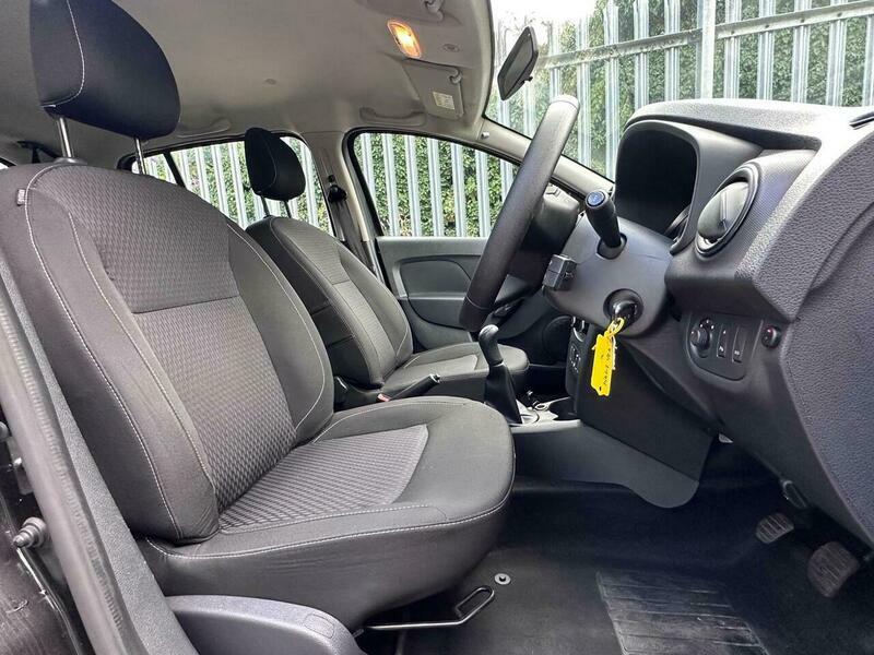 Dacia Sandero 1.5 Dci Laureate Blue #25