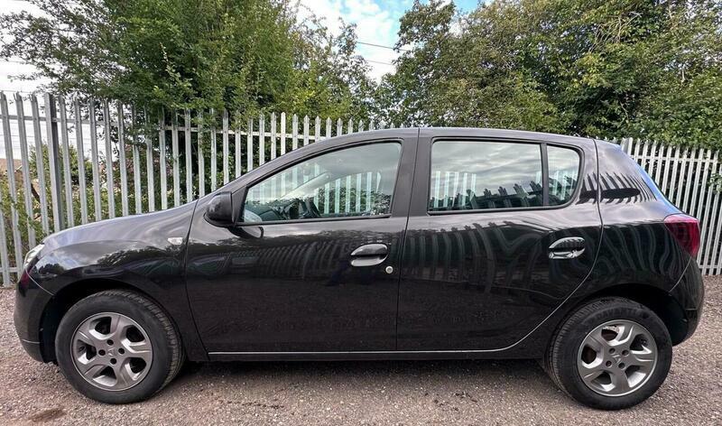 Dacia Sandero 1.5 Dci Laureate Blue #12