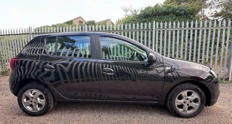 Dacia Sandero 1.5 Dci Laureate Blue #16