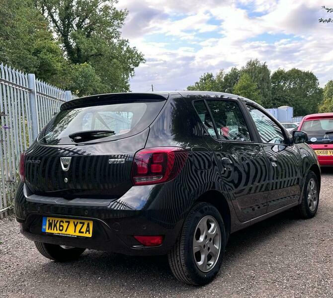 Dacia Sandero 1.5 Dci Laureate Blue #18
