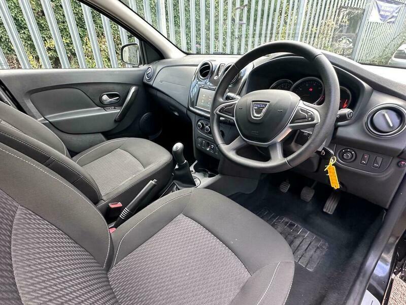 Dacia Sandero 1.5 Dci Laureate Blue #24