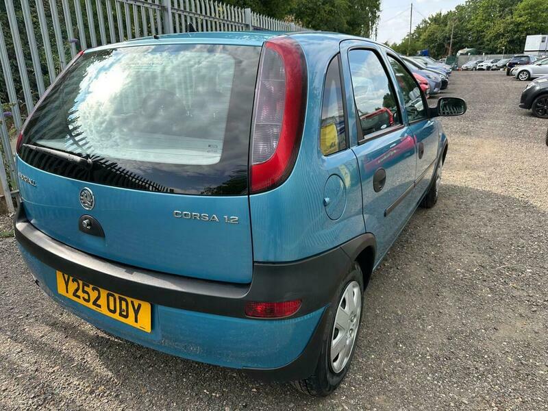 Vauxhall Corsa 1.4I 16V Comfort Green #7