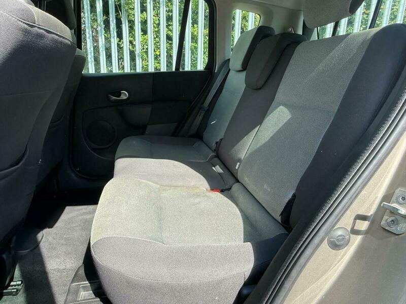 Renault Grand Modus 1.6 Vvt Dynamique Beige #3