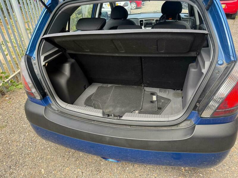 Kia RIO 1.5 Sport Crdi 109 Bhp Black #30