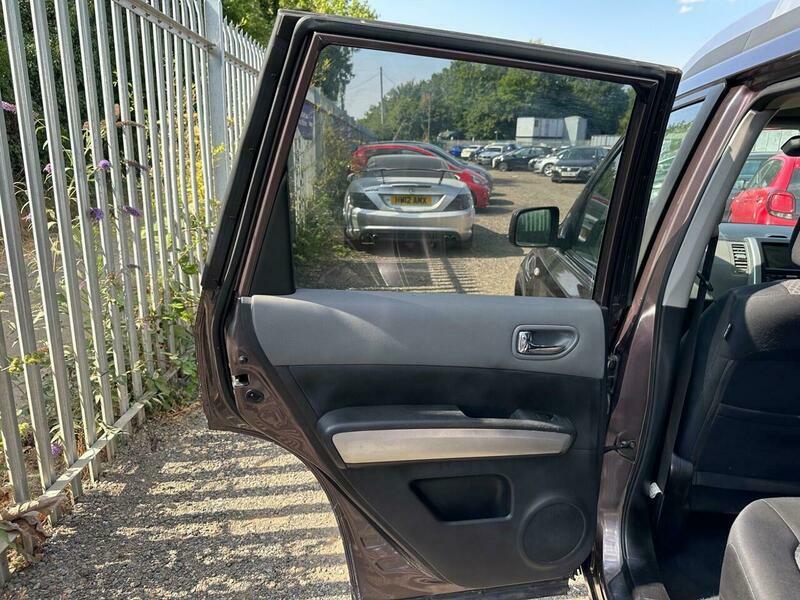 Nissan X-Trail Tekna Grey #25