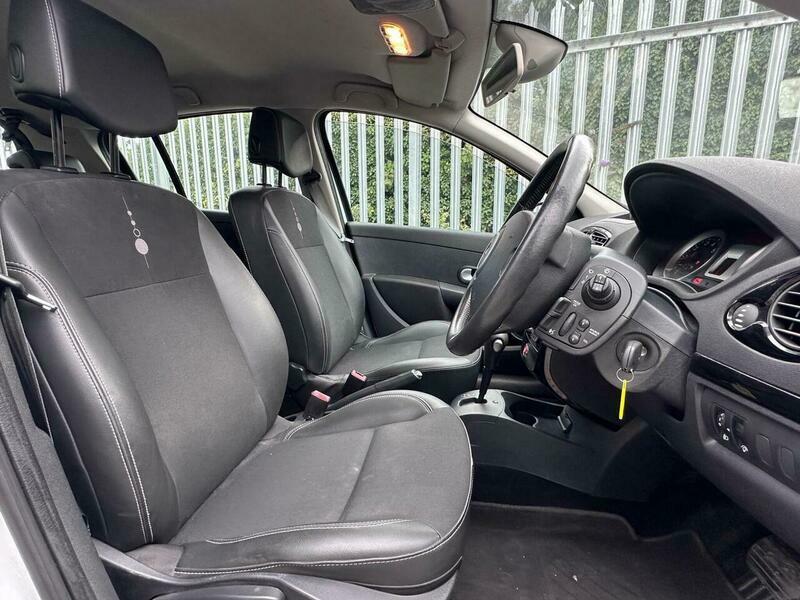Renault Clio 1.1 I-music 16V 74 Bhp Silver #26