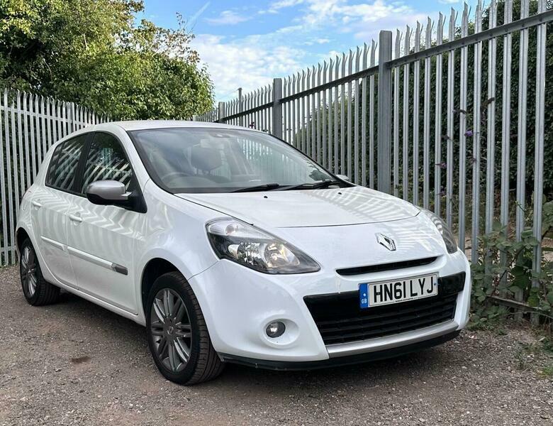 Renault Clio 1.1 I-music 16V 74 Bhp Silver #35