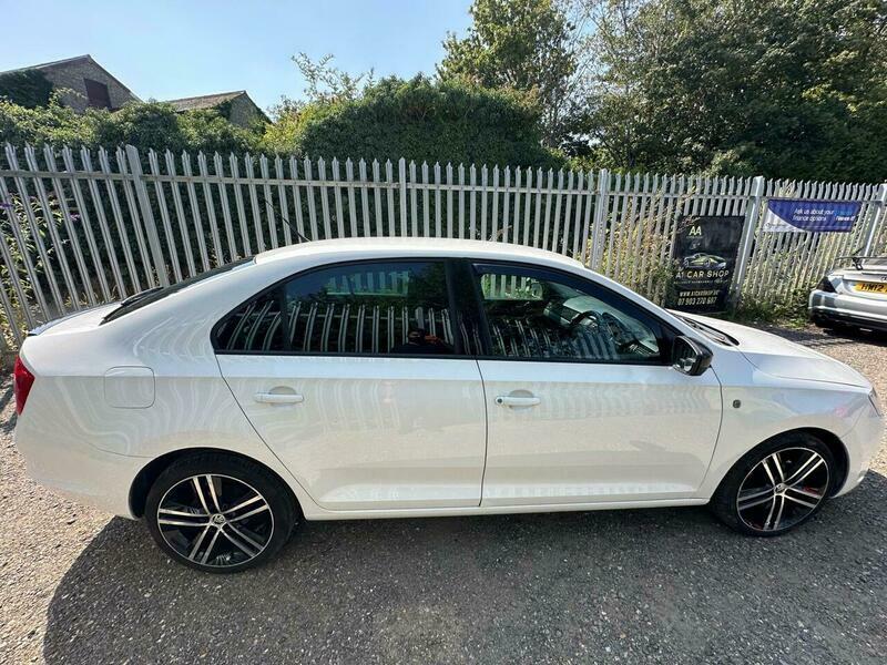 Skoda Rapid 1.2 Tsi Se Euro White #6